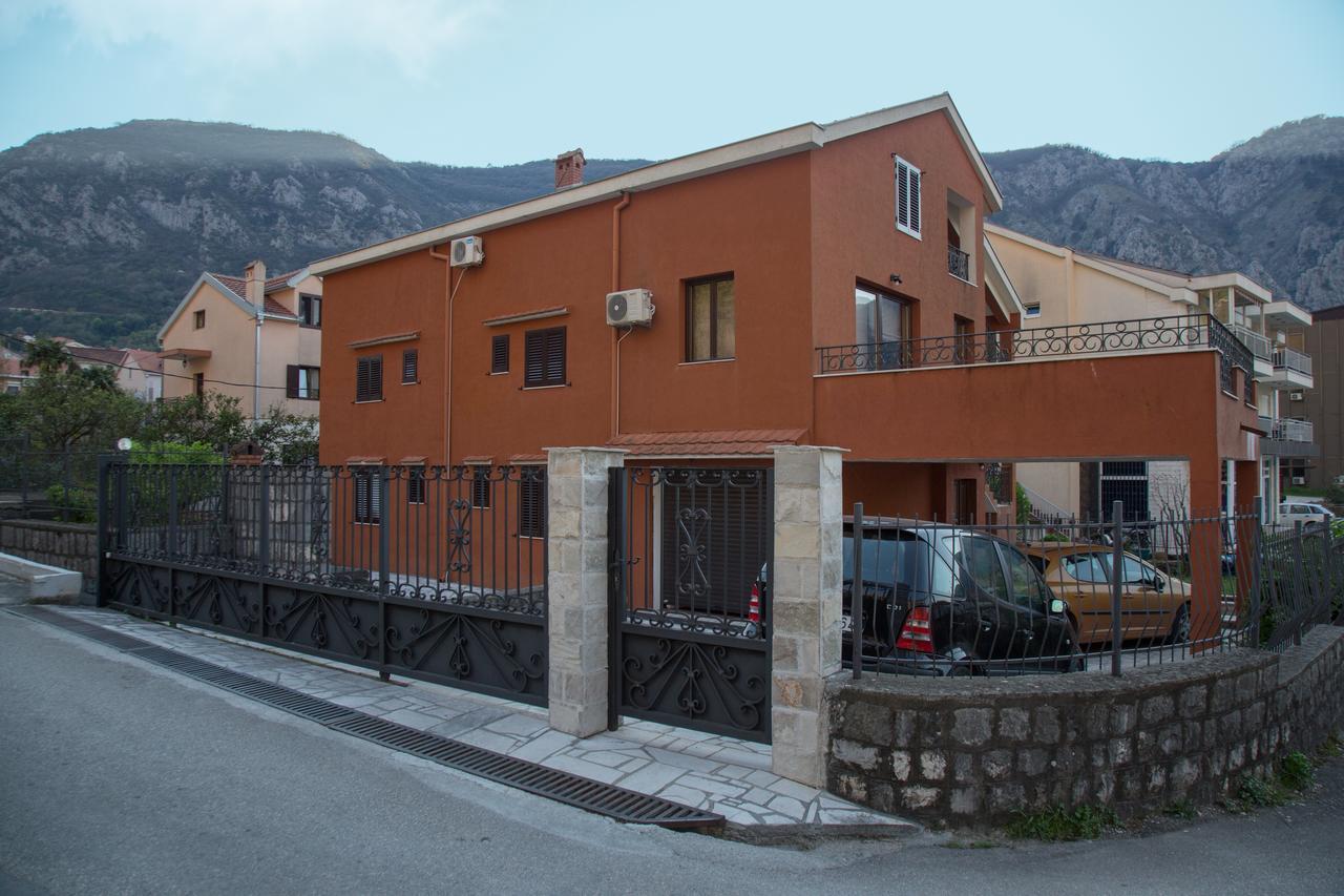Apartment Damjan Kotor Eksteriør billede